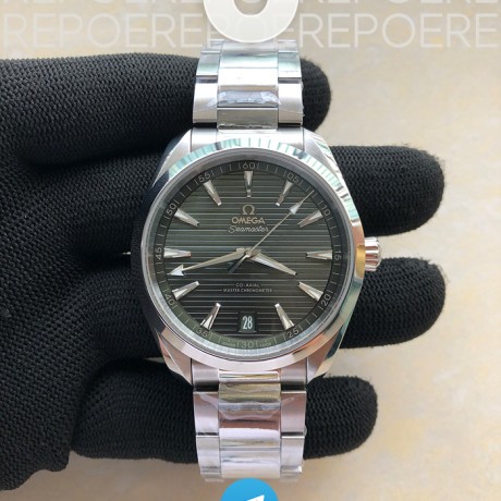 VS공장 오메가 씨마스터 아쿠아테라 150m 스틸 올리브그린다이얼 브레이슬릿 41mm