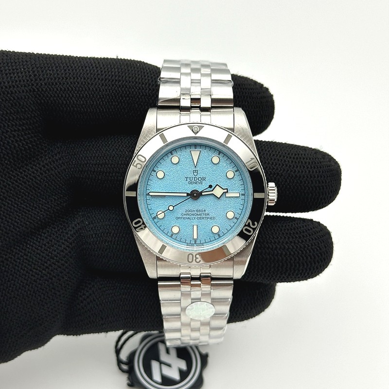 ZF공장 튜더 블랙베이 37 티파니블루다이얼 브레이슬릿 Heritage Black Bay 37mm SS ZF 1:1 Best Edition Tiffany Blue Dial on SS Bracelet A2824