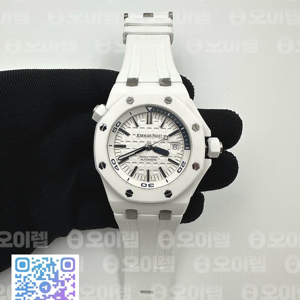 APS공장 오데마피게 로얄오크오프쇼어 다이버 15707 화이트세라믹베젤 러버스트랩Royal Oak Offshore Diver 15707 White Ceramic APSF 1:1 Best Edition SA3120 Super Clone